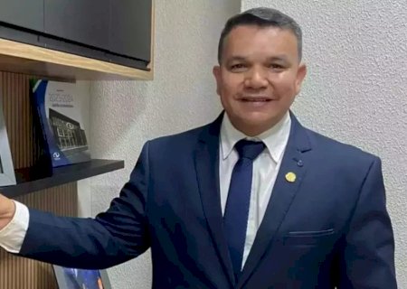 Justiça solta vereador investigado em caso com 7 crimes e impõe tornozeleira eletrônica