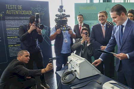 Presidentes do TSE e da Câmara dos Deputados ressaltam confiança na Justiça Eleitoral