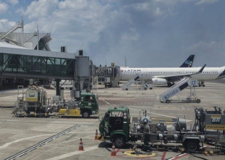 Petrobras reajusta preço médio do querosene de aviação em 13,9%