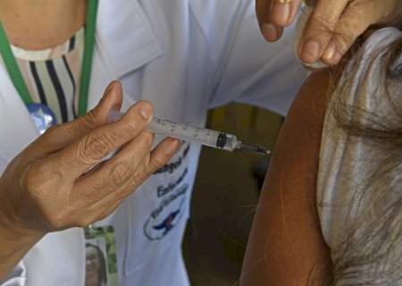 Estratégia visa ampliar vacinação contra doença que pode causar meningite em MS