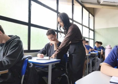 Estudantes da rede estadual ajustam rotina de estudos na reta final do Enem 2026