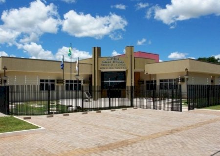 Homem flagrado com 1 tonelada de maconha é condenado a 12 anos de prisão
