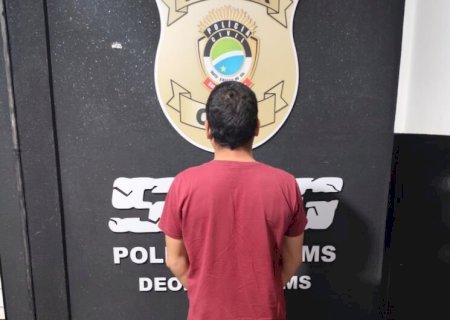 Motorista que fugiu sem prestar socorro após atropelar e matar motociclista é preso